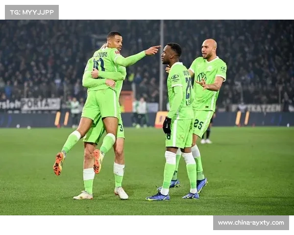 斯图加特2-0沃尔夫斯堡，吉拉西破荒